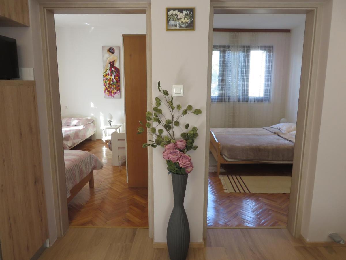Apartments Amfa Biograd Na Moru Eksteriør billede