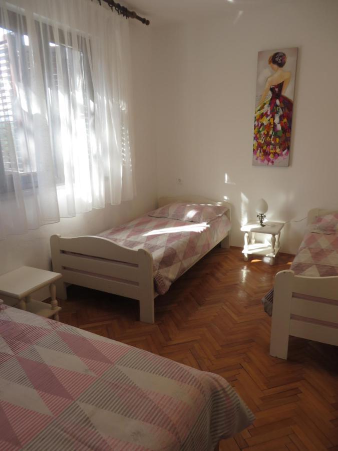 Apartments Amfa Biograd Na Moru Eksteriør billede