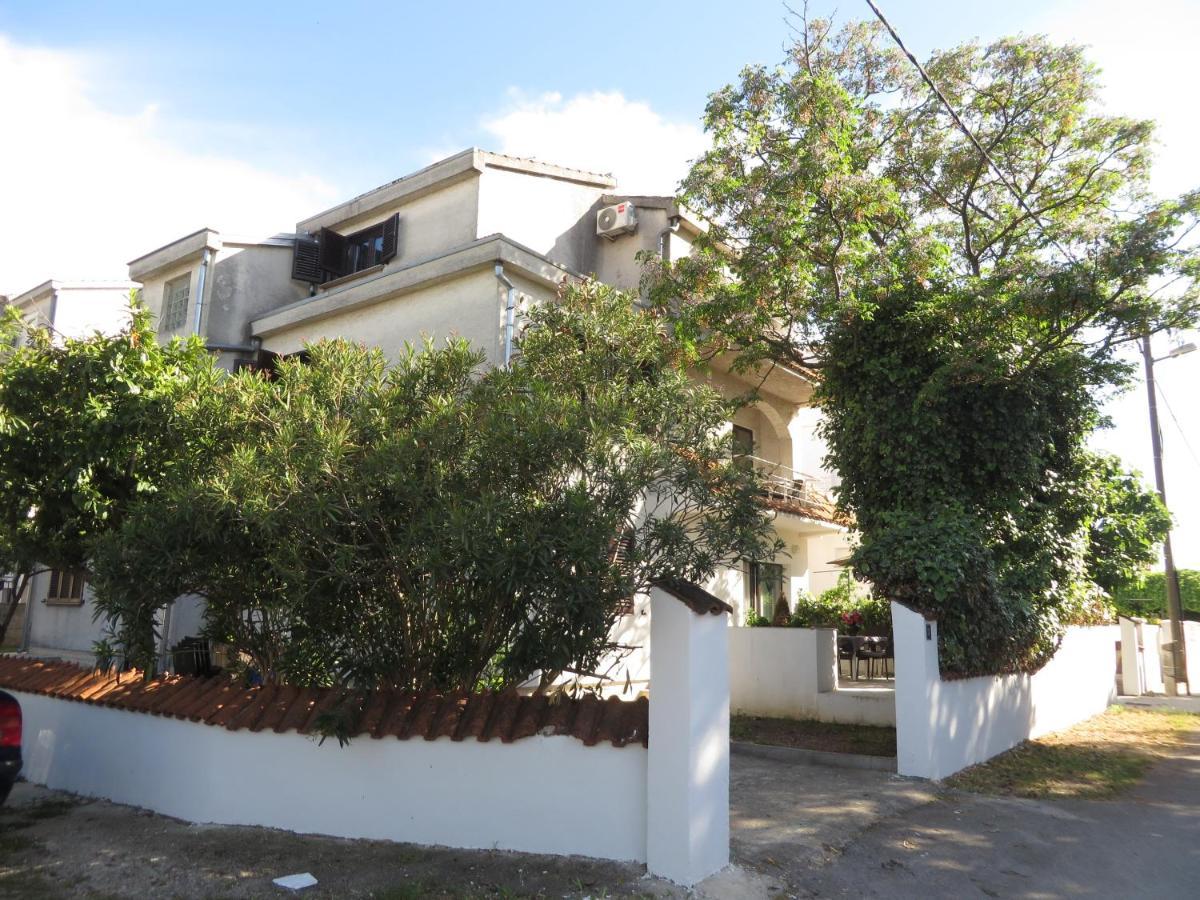 Apartments Amfa Biograd Na Moru Eksteriør billede