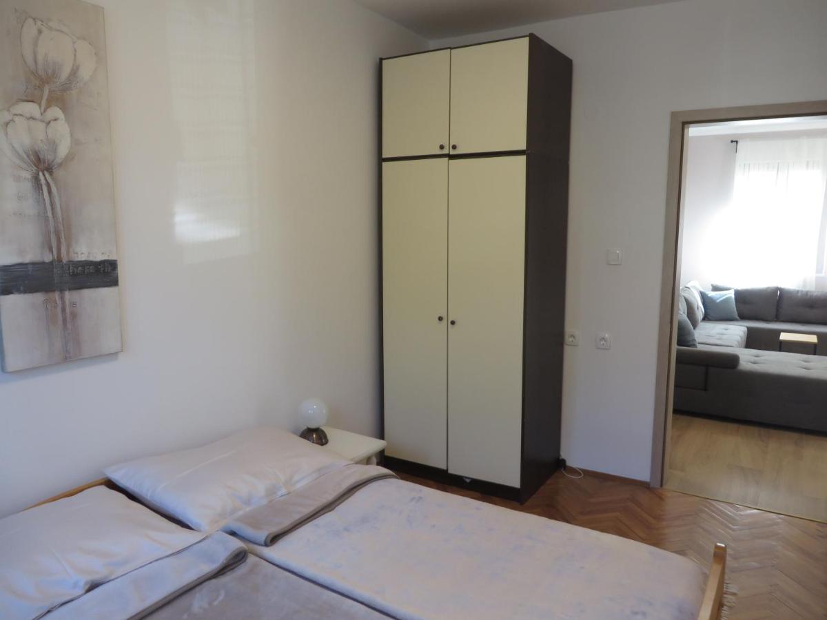 Apartments Amfa Biograd Na Moru Eksteriør billede