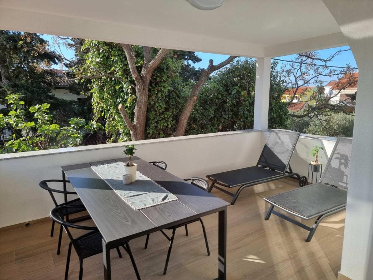 Apartments Amfa Biograd Na Moru Eksteriør billede